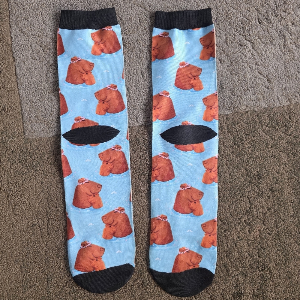 Unisex Fun Bear Print Socks - NWOT